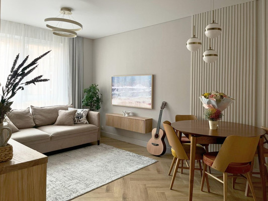 Продам трехкомнатную (3-комн.) квартиру, Поляны ул, 5Ак1, Москва г