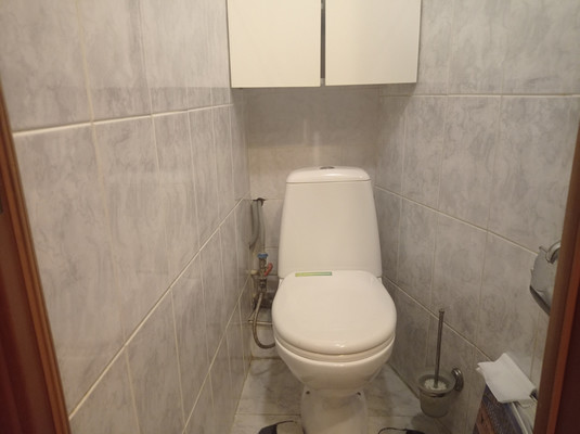 Продам трехкомнатную (3-комн.) квартиру, Дмитровская ул, 38, Базарово д