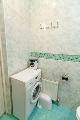 Продам однокомнатную (1-комн.) квартиру, Ангарская ул, 27, Краснодар г