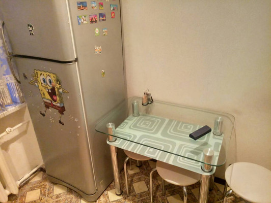 Продам трехкомнатную (3-комн.) квартиру, Севастопольская ул, 22, Симферополь г