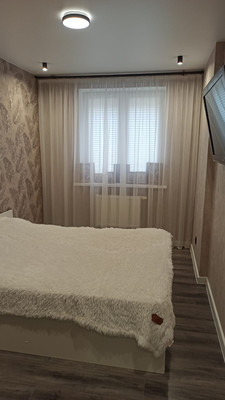 Продам двухкомнатную (2-комн.) квартиру, им. Цезаря Куникова ул, 35, Краснодар г