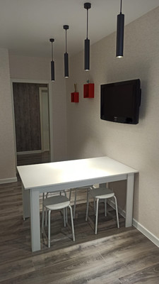 Продам двухкомнатную (2-комн.) квартиру, им. Цезаря Куникова ул, 35, Краснодар г