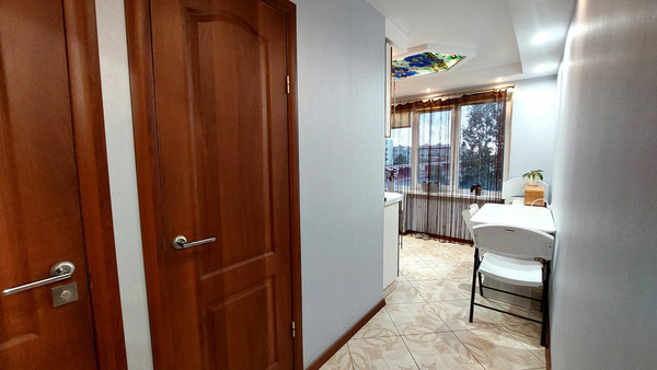 Продам двухкомнатную (2-комн.) квартиру, Гидростроителей ул, 37, Краснодар г