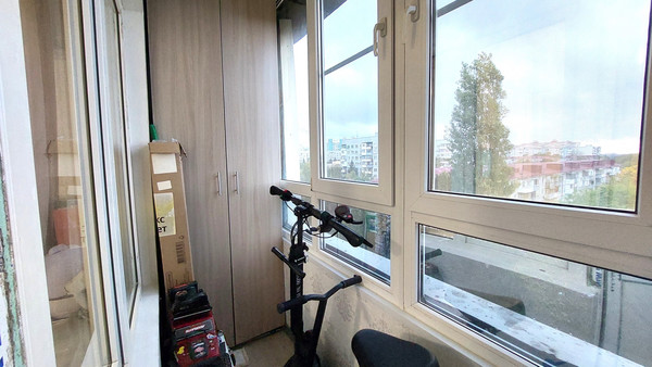 Продам двухкомнатную (2-комн.) квартиру, Гидростроителей ул, 37, Краснодар г