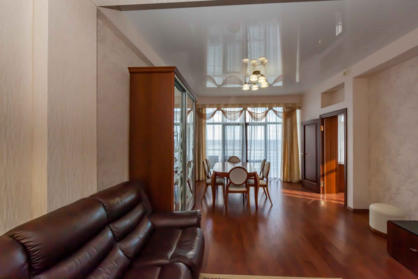 Продам гостиницу 1 955 м2, Набережная ул, 29, Алушта г