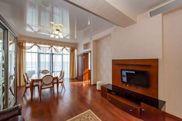 Продам гостиницу 1 955 м2, Набережная ул, 29, Алушта г