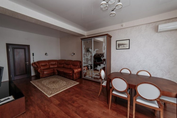 Продам гостиницу 1 955 м2, Набережная ул, 29, Алушта г