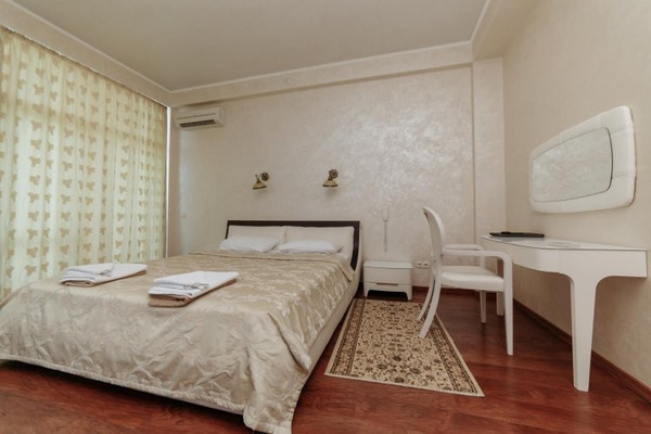 Продам гостиницу 1 955 м2, Набережная ул, 29, Алушта г