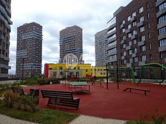 Продам многокомнатную квартиру, Волоколамское ш, 71к4, Москва г