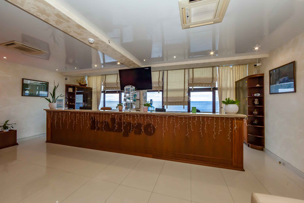 Продам гостиницу 1 955 м2, Набережная ул, 29, Алушта г