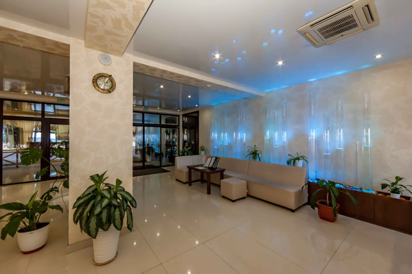 Продам гостиницу 1 955 м2, Набережная ул, 29, Алушта г