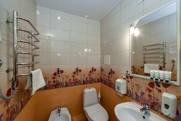 Продам гостиницу 1 955 м2, Набережная ул, 29, Алушта г