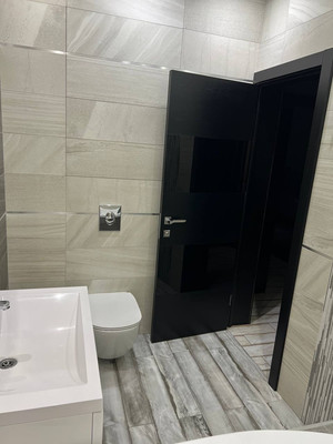 Продам трехкомнатную (3-комн.) квартиру, Гидростроителей ул, 65, Краснодар г