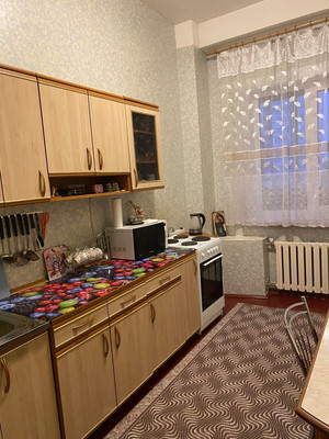 Сдам однокомнатную (1-комн.) квартиру, Петрозаводская ул, 27/2, Сыктывкар г