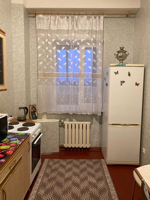 Сдам однокомнатную (1-комн.) квартиру, Петрозаводская ул, 27/2, Сыктывкар г