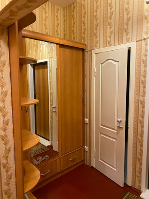 Сдам однокомнатную (1-комн.) квартиру, Петрозаводская ул, 27/2, Сыктывкар г