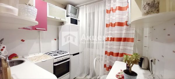 Продам двухкомнатную (2-комн.) квартиру, 5-я Коляновская ул, 64, Иваново г