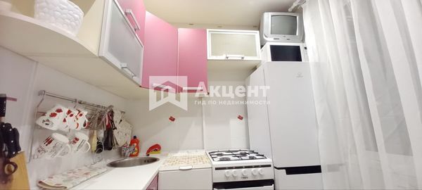 Продам двухкомнатную (2-комн.) квартиру, 5-я Коляновская ул, 64, Иваново г