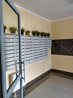 Продам трехкомнатную (3-комн.) квартиру, Дубравная ул, 28б, Казань г