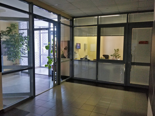 Продам трехкомнатную (3-комн.) квартиру, Дубравная ул, 28б, Казань г