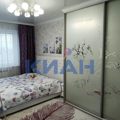 Продам двухкомнатную (2-комн.) квартиру, Алексеева ул, 22, Красноярск г