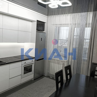 Продам двухкомнатную (2-комн.) квартиру, Алексеева ул, 22, Красноярск г
