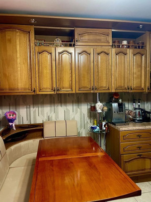 Продам многокомнатную квартиру, Ангарская ул, 22к1, Москва г