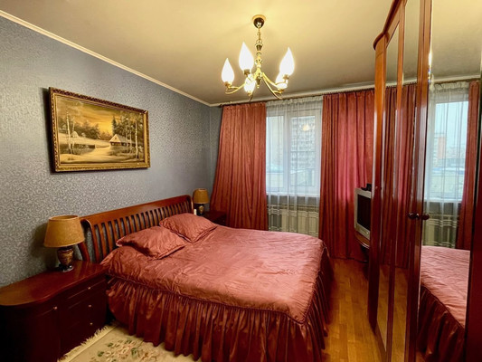 Продам многокомнатную квартиру, Ангарская ул, 22к1, Москва г