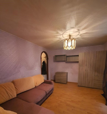 Продам двухкомнатную (2-комн.) квартиру, Бехтерева ул, 11к2, Москва г