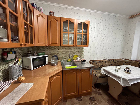 Продам двухкомнатную (2-комн.) квартиру, 50 лет Октября ул, 1, Мускатное с