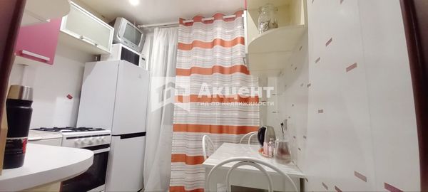 Продам двухкомнатную (2-комн.) квартиру, 5-я Коляновская ул, 64, Иваново г