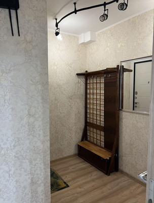 Продам двухкомнатную (2-комн.) квартиру, Озёрная ул, 29к1, Москва г