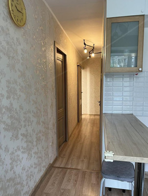 Продам двухкомнатную (2-комн.) квартиру, Озёрная ул, 29к1, Москва г
