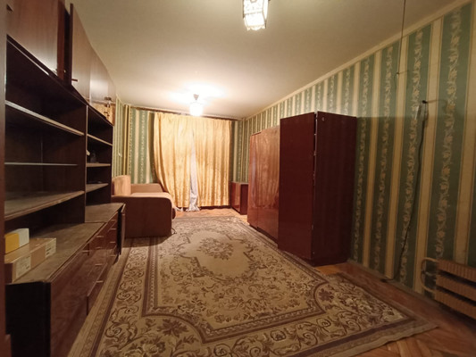 Продам трехкомнатную (3-комн.) квартиру, Харьковская ул, 1к4, Москва г