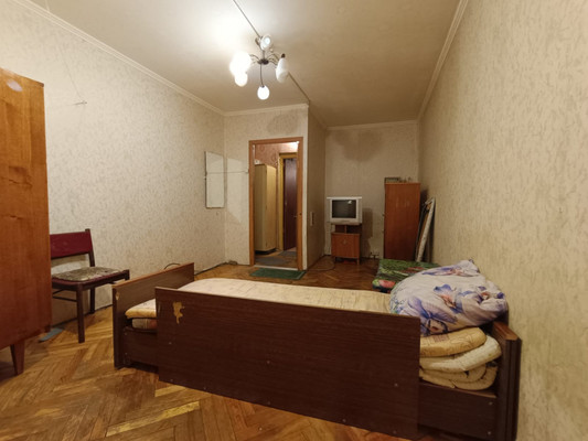 Продам трехкомнатную (3-комн.) квартиру, Харьковская ул, 1к4, Москва г