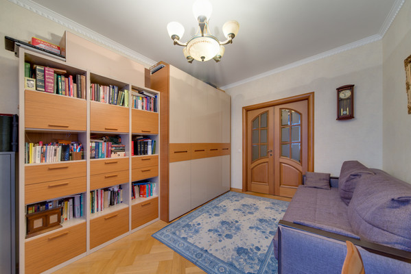 Продам многокомнатную квартиру, Народного Ополчения ул, 49к1, Москва г