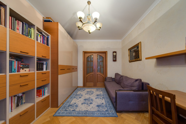 Продам многокомнатную квартиру, Народного Ополчения ул, 49к1, Москва г