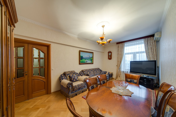 Продам многокомнатную квартиру, Народного Ополчения ул, 49к1, Москва г