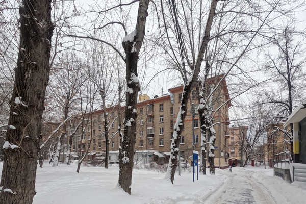 Продам многокомнатную квартиру, Народного Ополчения ул, 49к1, Москва г