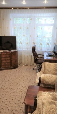 Продам двухкомнатную (2-комн.) квартиру, Космонавтов ул, 14к1, Москва г