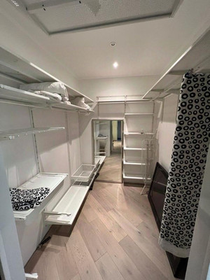 Продам двухкомнатную (2-комн.) квартиру, Академика Семёнова ул, 11к1, Москва г