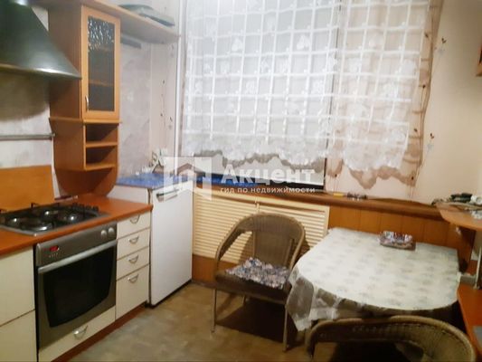 Продам двухкомнатную (2-комн.) квартиру, 2-я Чапаева ул, 92, Иваново г