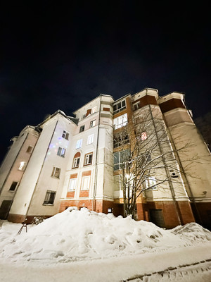 Продам многокомнатную квартиру, Володарского ул, 145А, Киров г