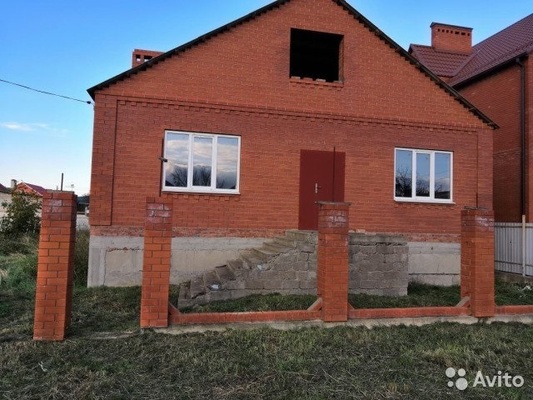 Продам дом, Рубиновая ул, 10, Крымск г, 0 км от города
