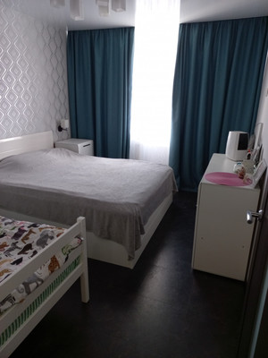 Продам двухкомнатную (2-комн.) квартиру, Покровский б-р, 14, Сыктывкар г