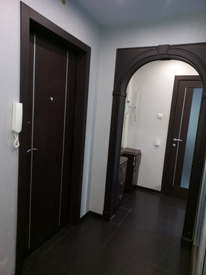 Продам двухкомнатную (2-комн.) квартиру, Покровский б-р, 14, Сыктывкар г