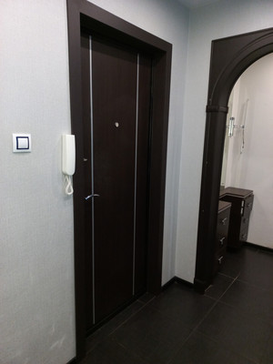 Продам двухкомнатную (2-комн.) квартиру, Покровский б-р, 14, Сыктывкар г