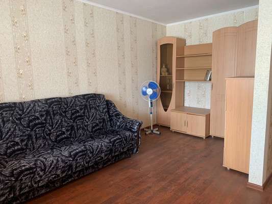 Продам однокомнатную (1-комн.) квартиру, Санаторий Колос ул, 2, Подиково д