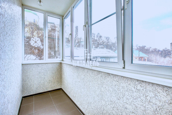 Продам трехкомнатную (3-комн.) квартиру, Чернышевского ул, 42, Воронеж г