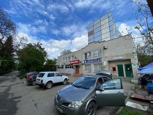 Продам коммерческое помещение 368,2 м2, Маяковского ул, 5, Невинномысск г